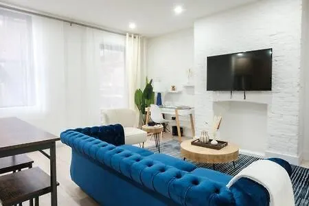 3Br 2Baths With Private Outdoors contacts