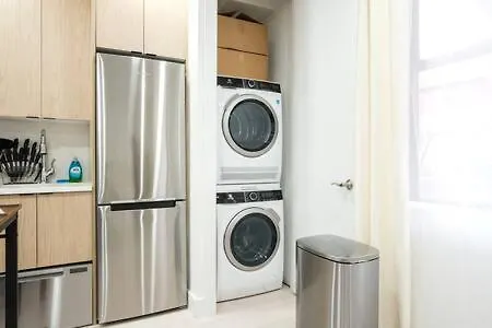 3Br 2Baths With Private Outdoors Apartment New York 0*,  United States