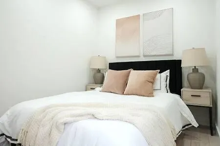 3Br 2Baths With Private Outdoors Apartment New York 0*,  United States